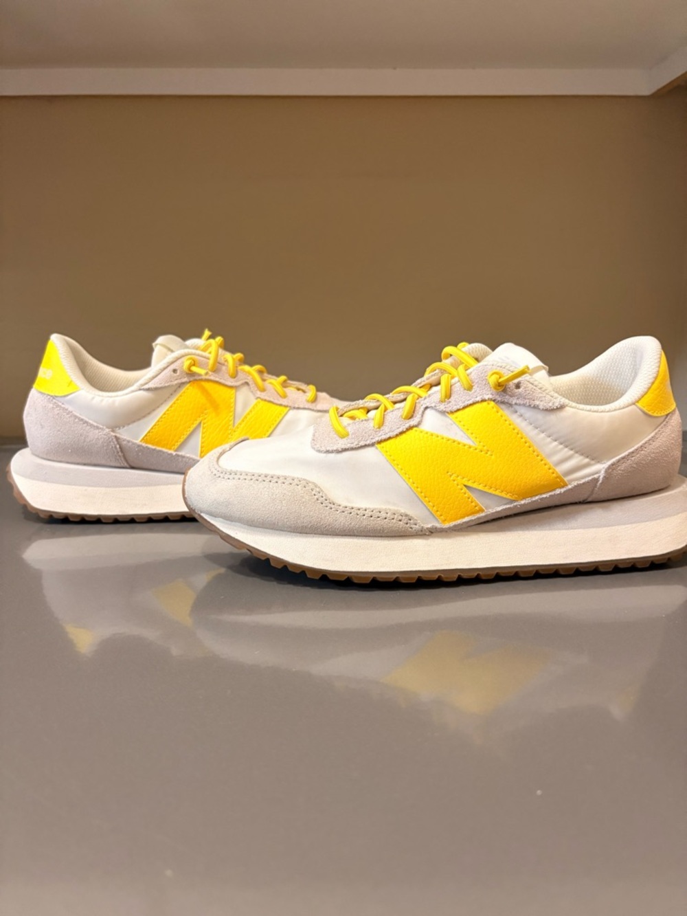New Balance white & bright Yellow Classic Runner Sneakers